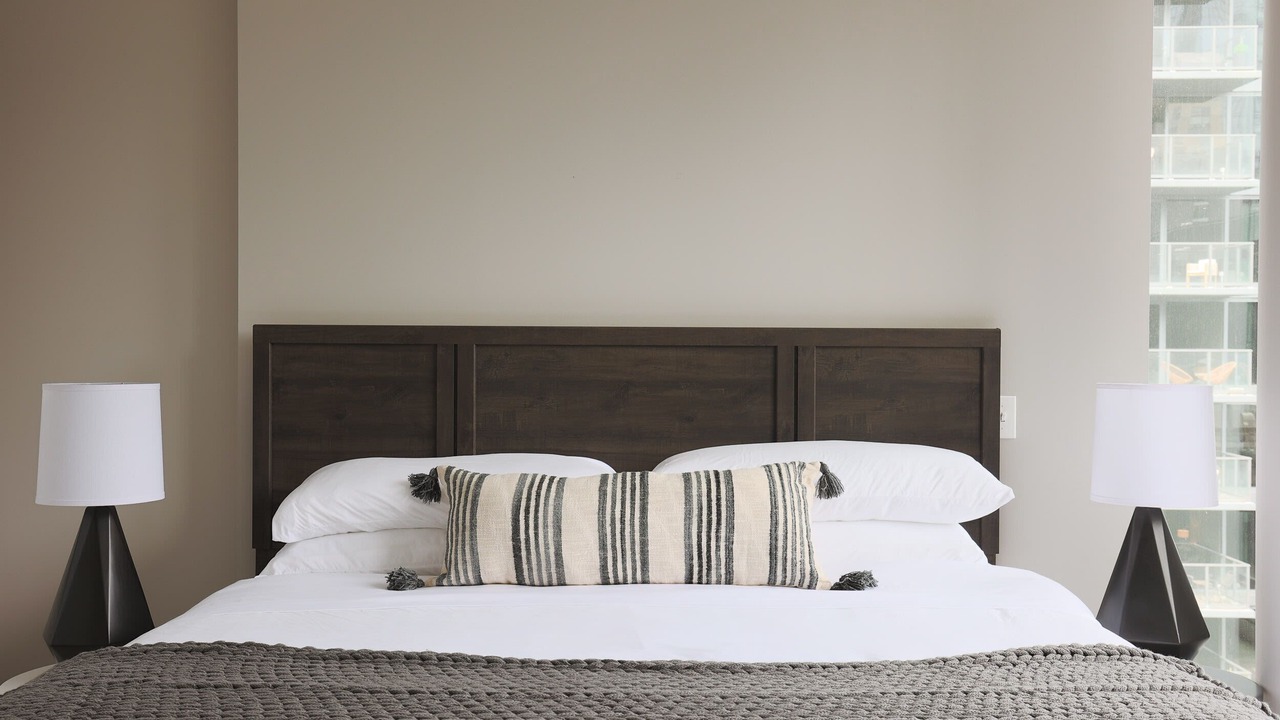 Photo of Bedroom in Near North Side