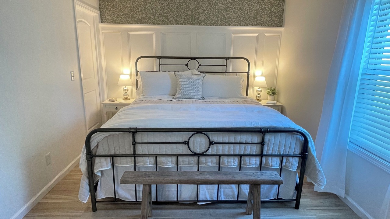 Photo of Bedroom in Quincy