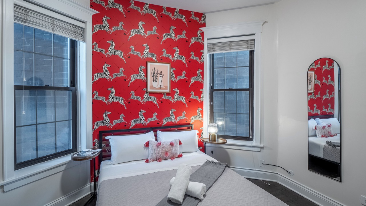 Photo of Bedroom in Wrigleyville