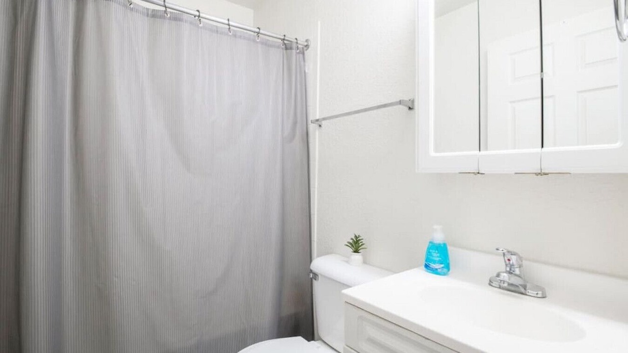 Photo of Bathroom in Pekin