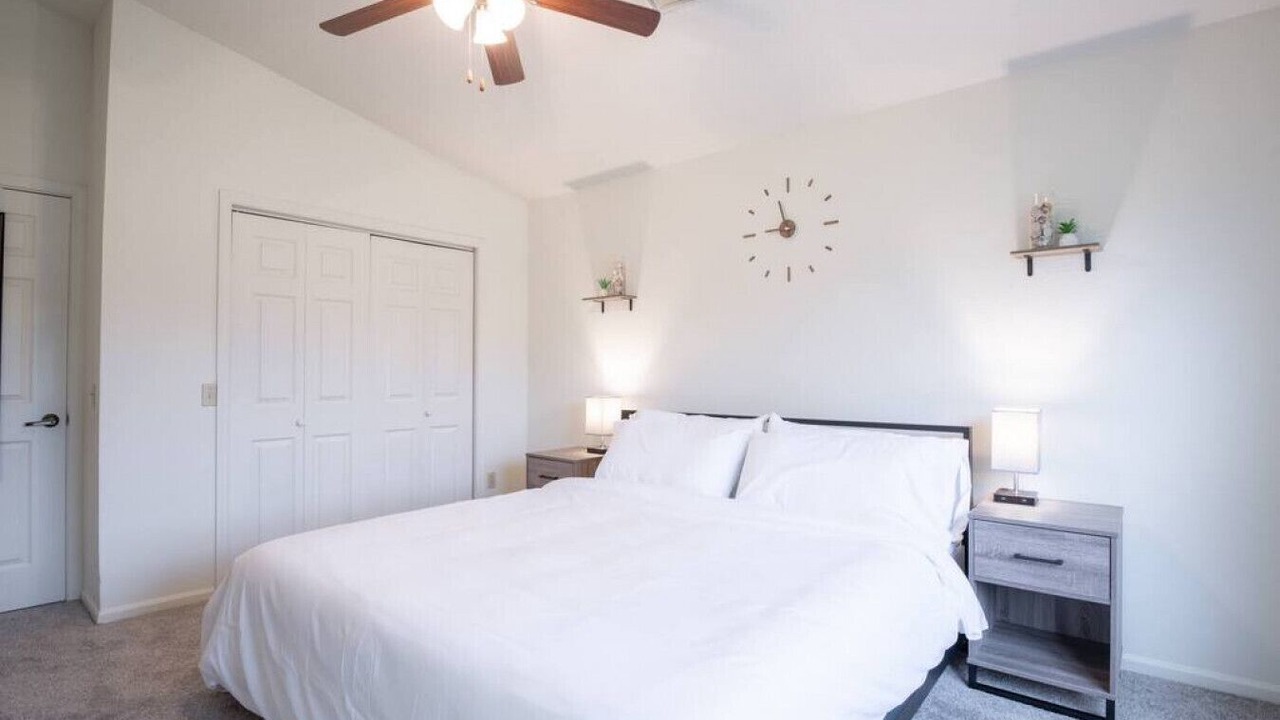Photo of Bedroom in Pekin