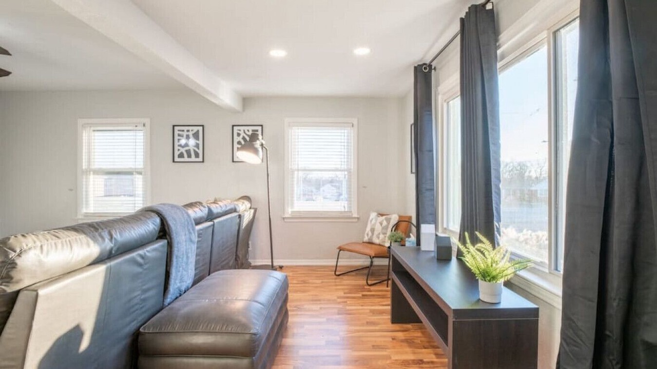 Photo of Livingroom in Peoria Heights