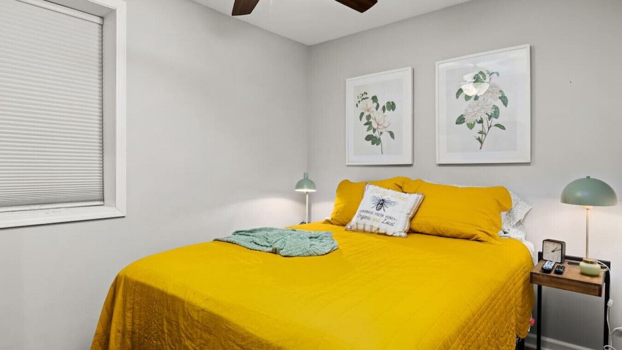 Photo of Bedroom in Peoria Heights