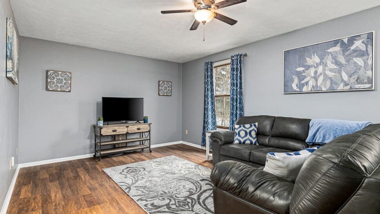 Photo of Livingroom in Sunnyland