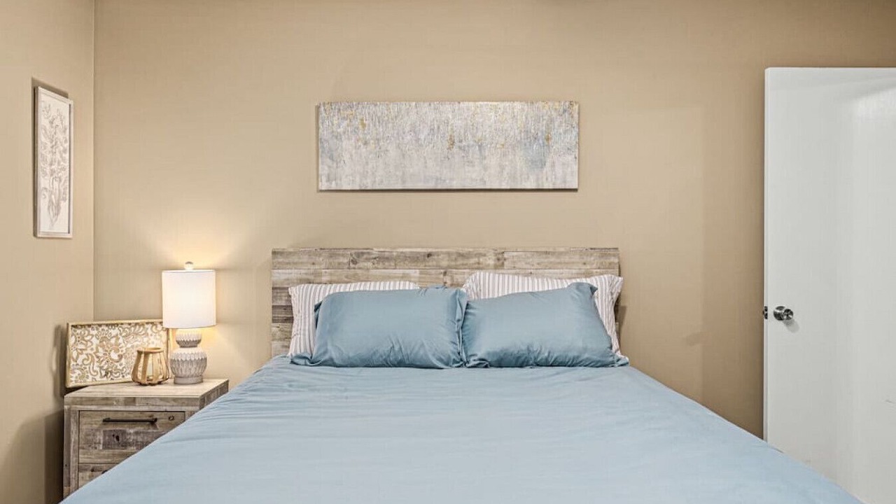 Photo of Bedroom in Sunnyland