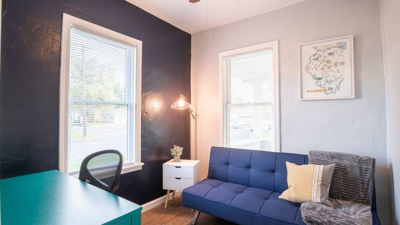 Photo of Livingroom in West Peoria