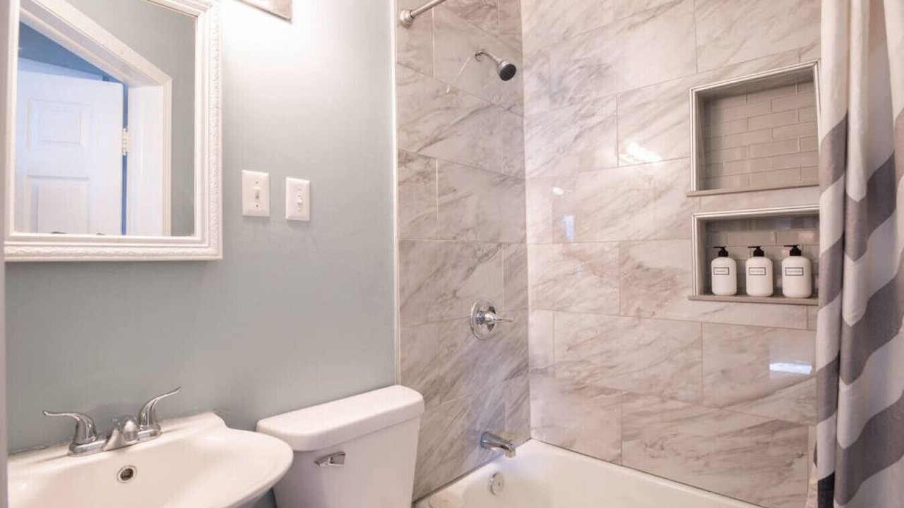 Photo of Bathroom in West Peoria