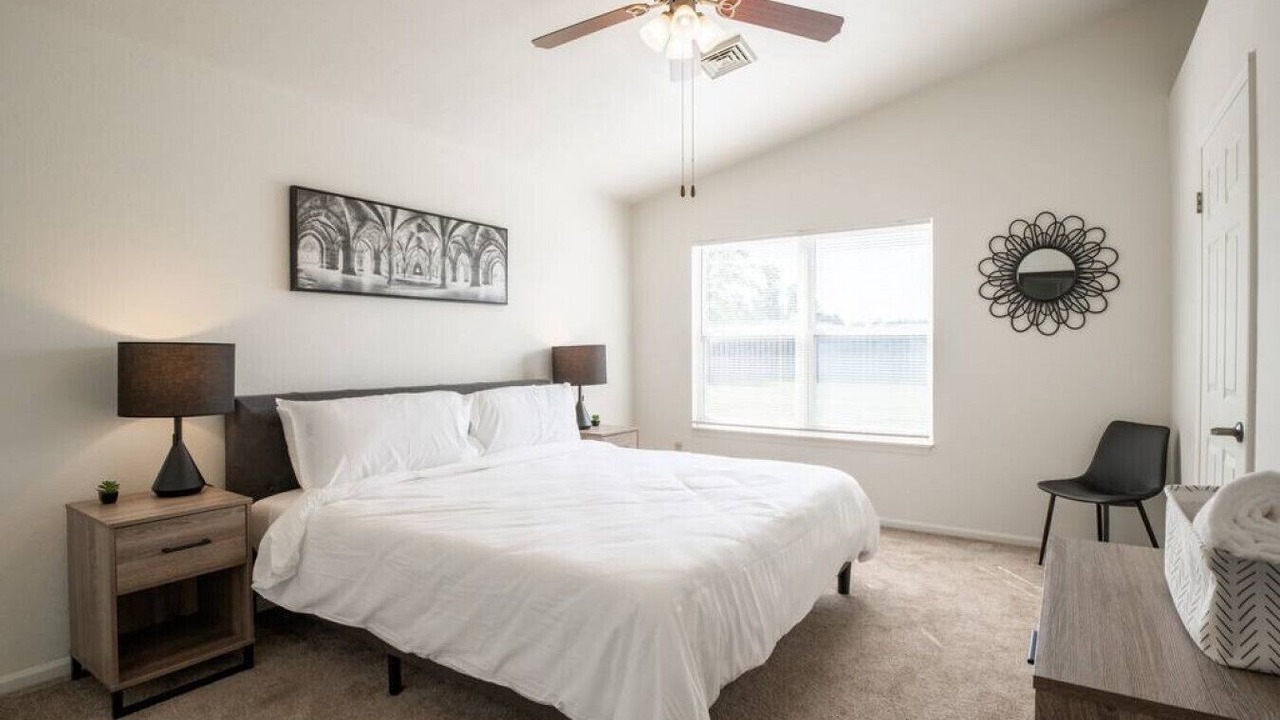 Photo of Bedroom in Pekin