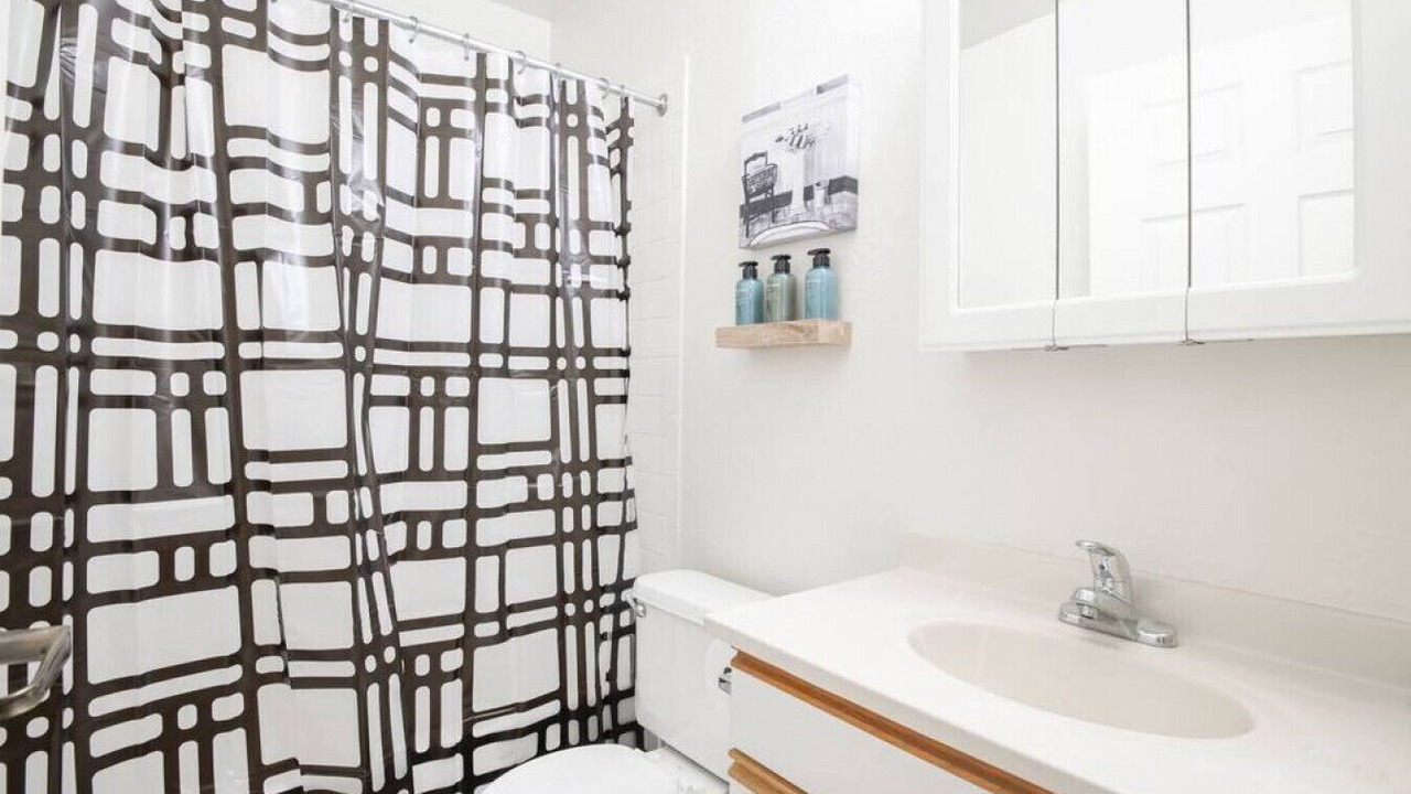Photo of Bathroom in Pekin
