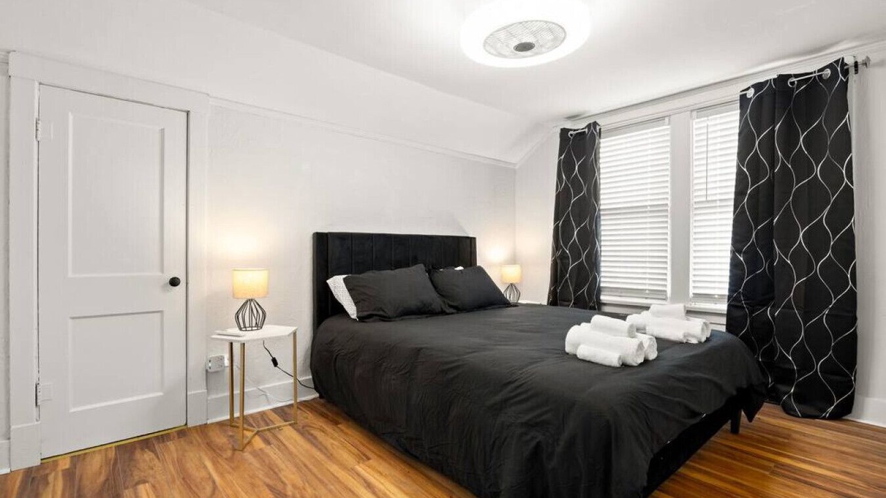 Photo of Bedroom in Peoria Heights