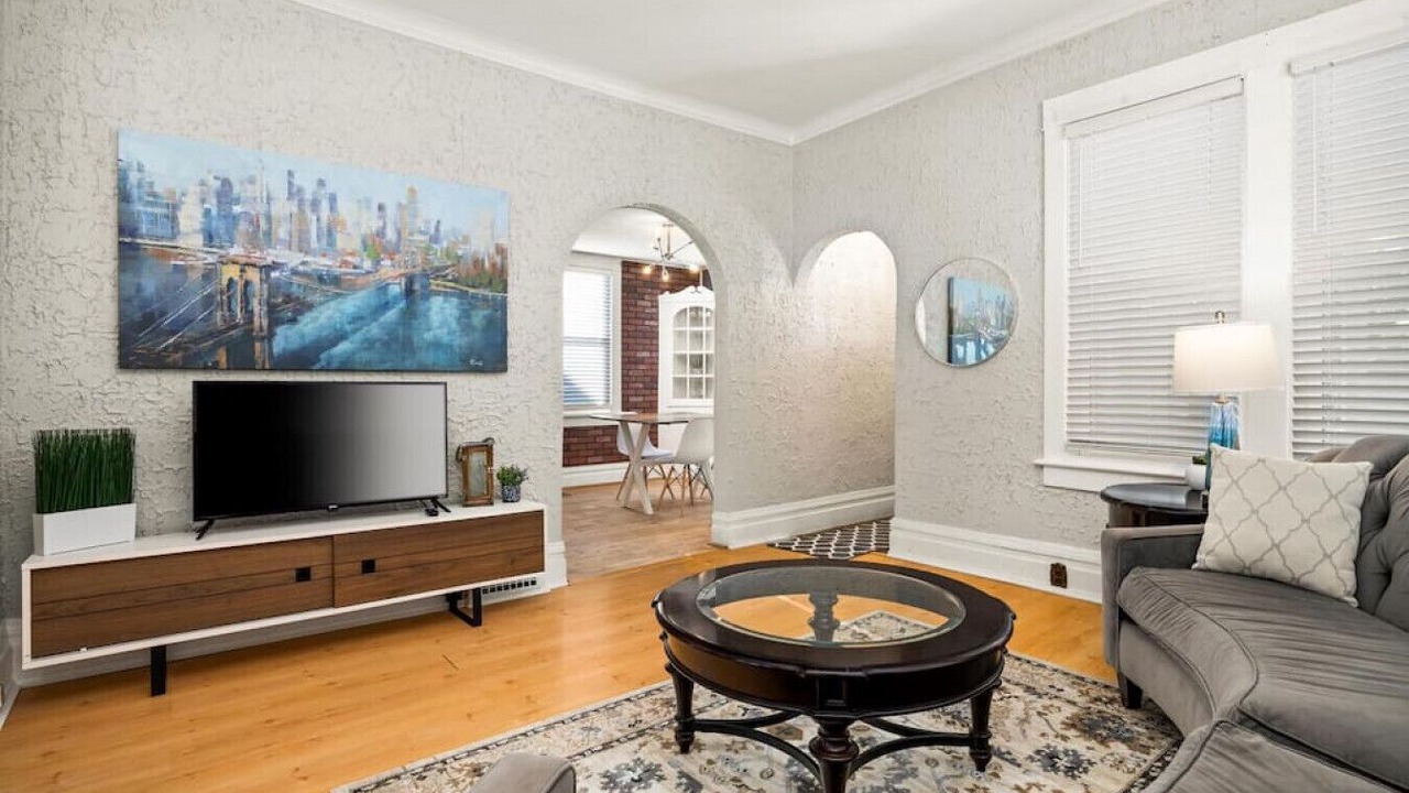 Photo of Livingroom in Peoria Heights