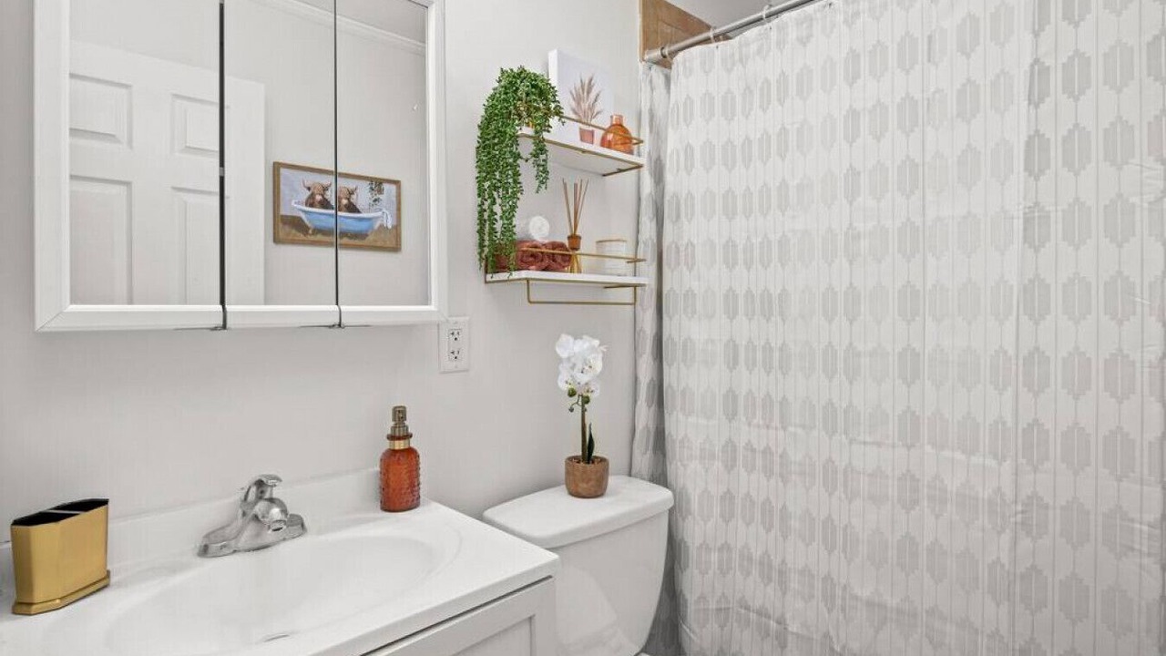 Photo of Bathroom in Peoria Heights