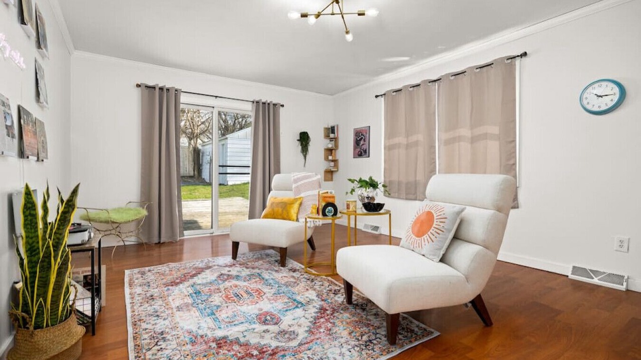 Photo of Livingroom in Peoria Heights