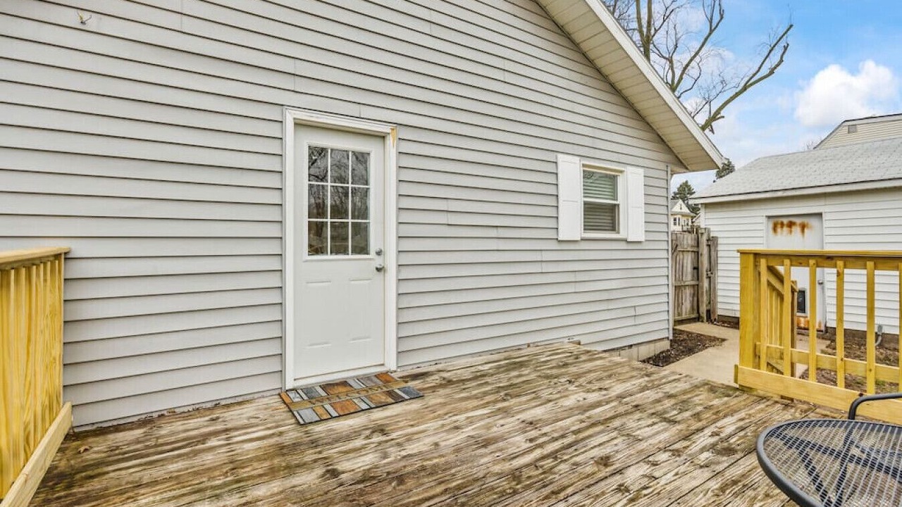 Photo of Patio Balcony in Peoria Heights