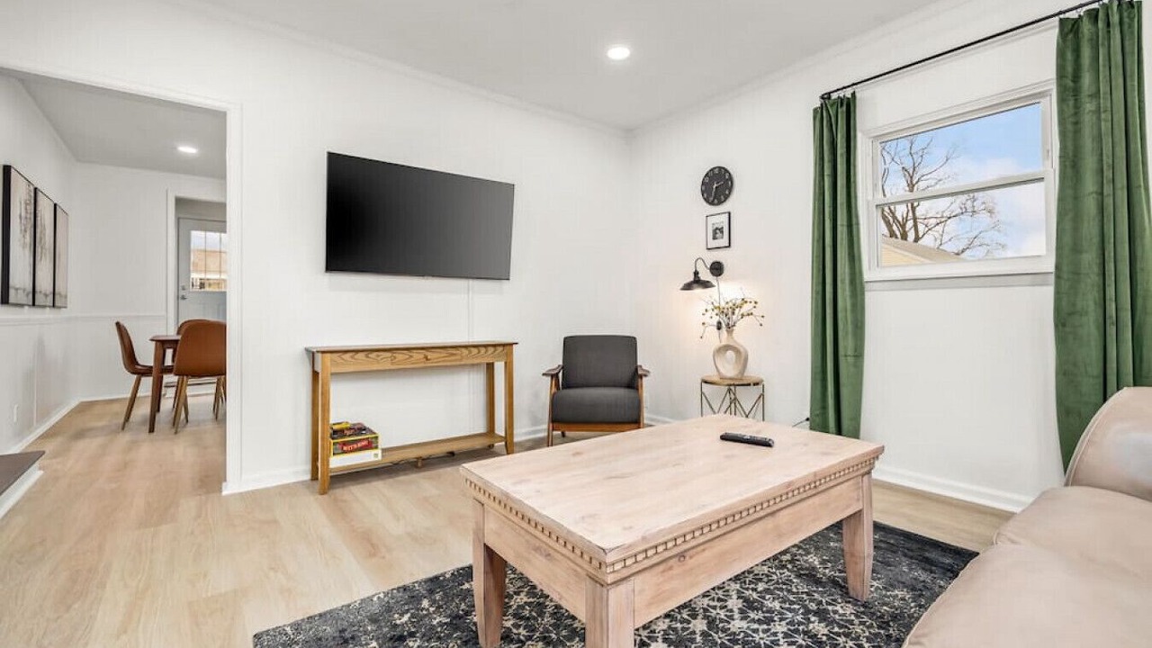 Photo of Livingroom in Peoria Heights