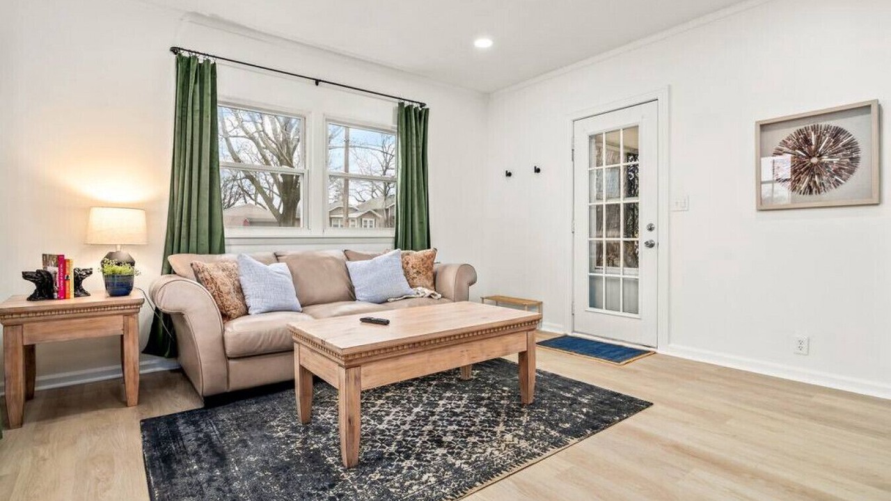 Photo of Livingroom in Peoria Heights