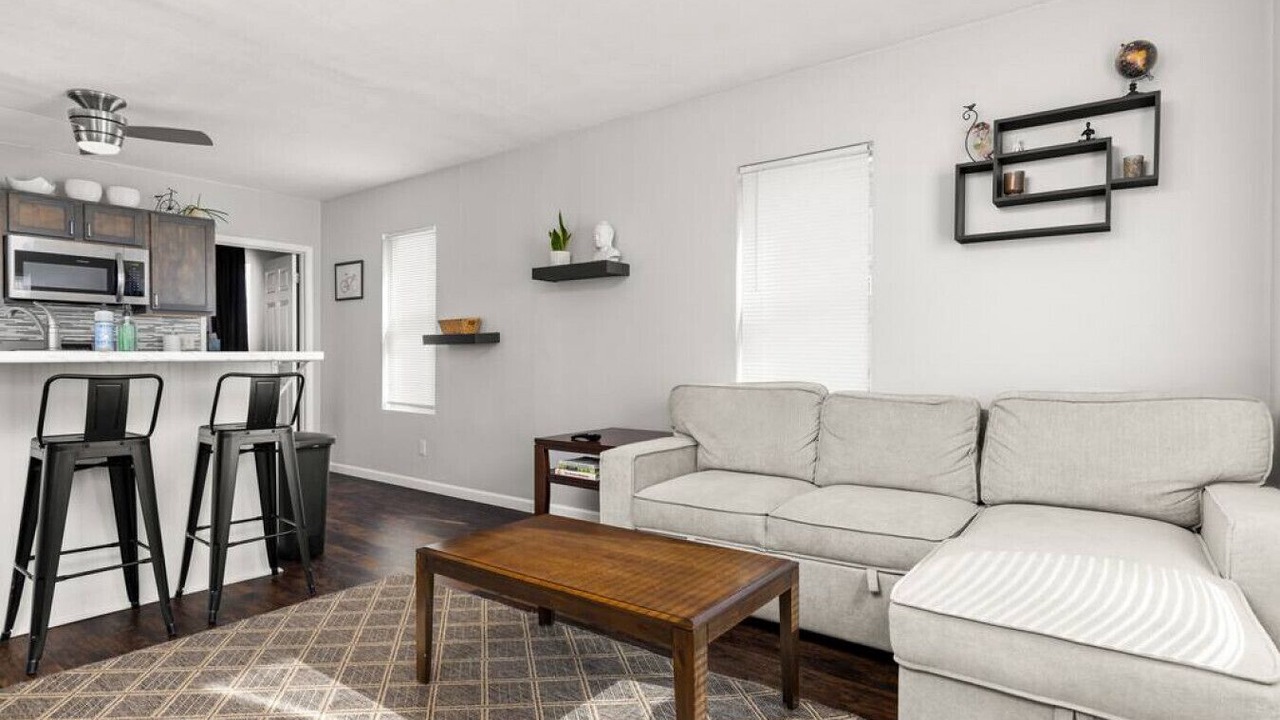 Photo of Livingroom in Peoria Heights