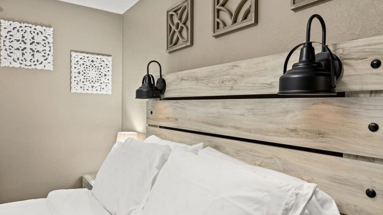 Photo of Bedroom in Sunnyland