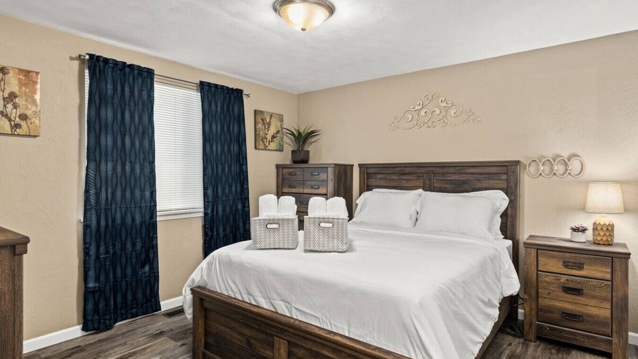 Photo of Bedroom in Sunnyland