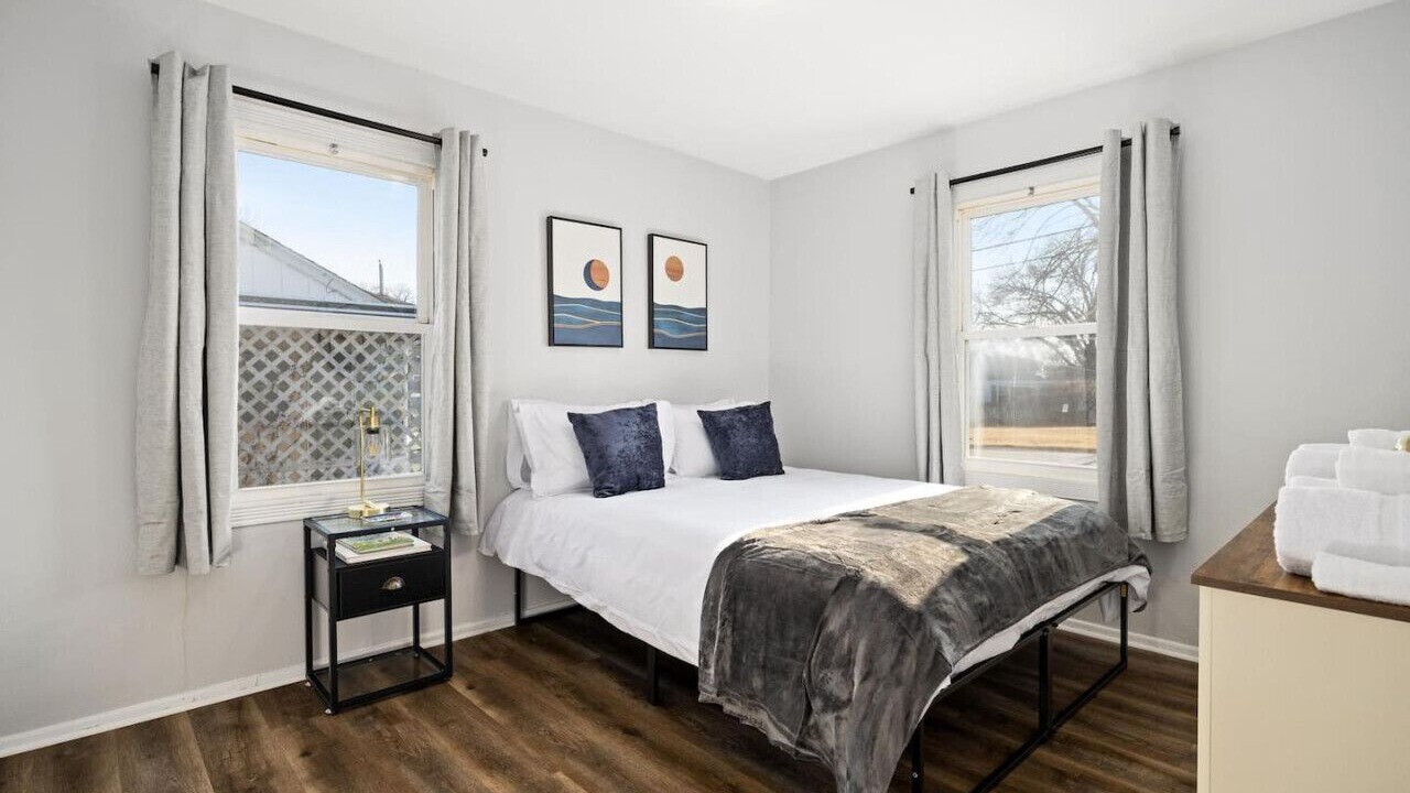 Photo of Bedroom in Peoria Heights