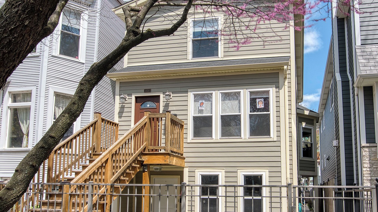 Photo of Outdoor in Roscoe Village