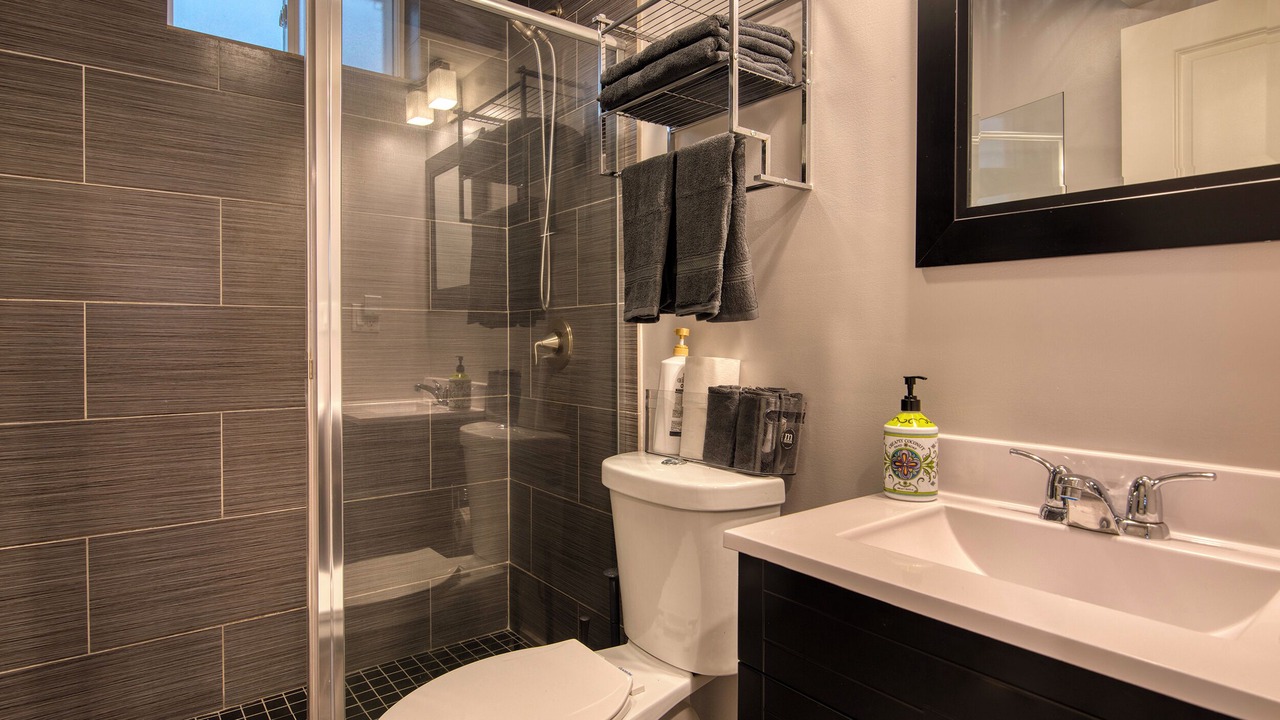 Photo of Bathroom in Roscoe Village