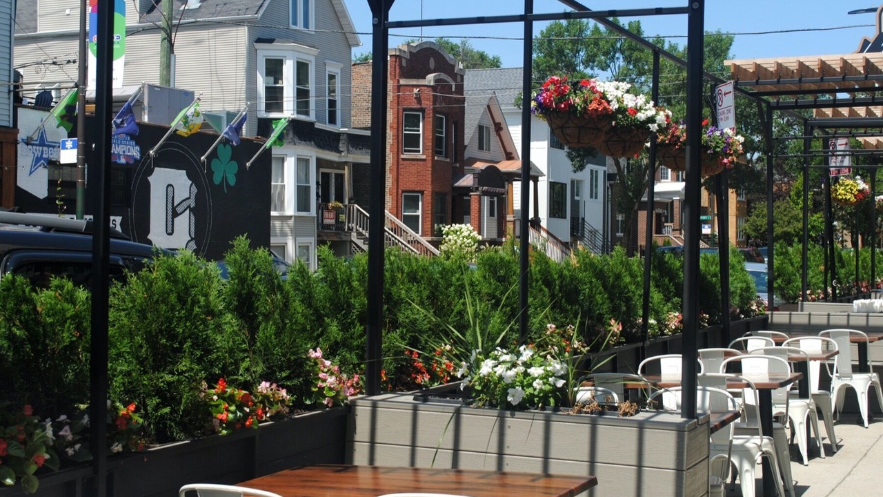 Photo of Outdoor in Roscoe Village