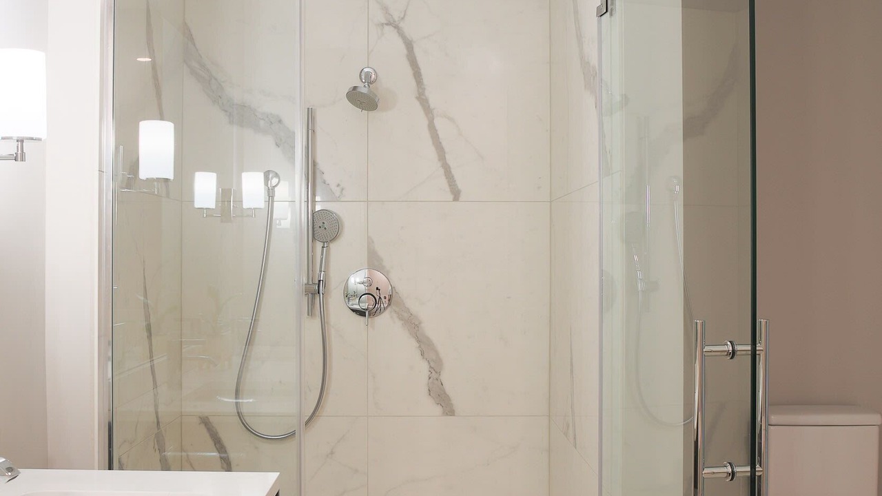 Photo of Bathroom in Near North Side