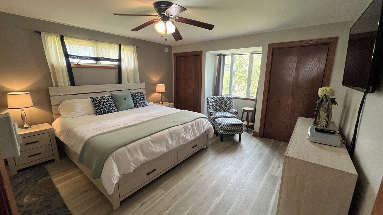 Photo of Bedroom in Wonder Lake