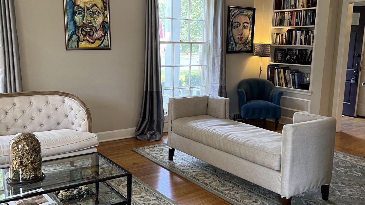 Photo of Livingroom in Evanston