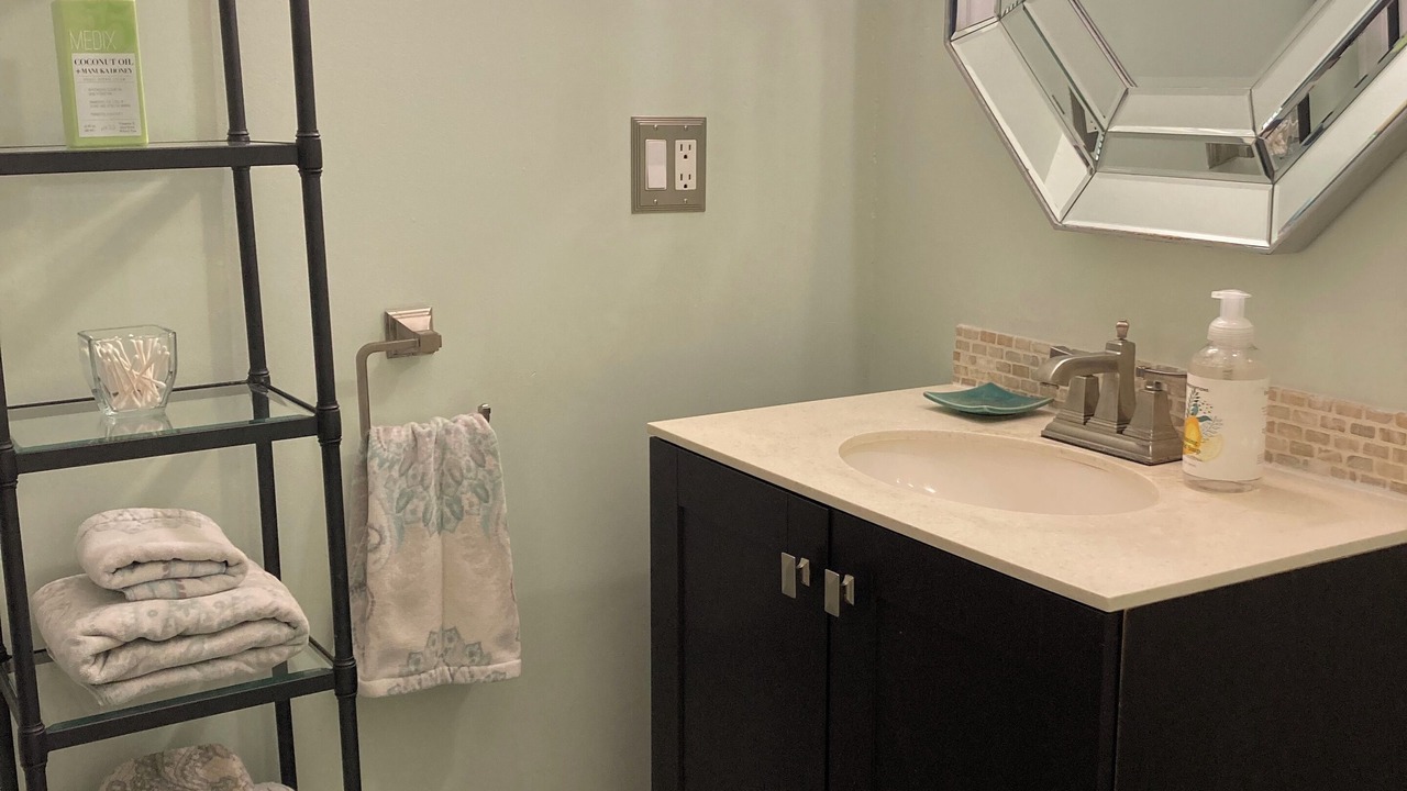 Photo of Bathroom in Near West Side