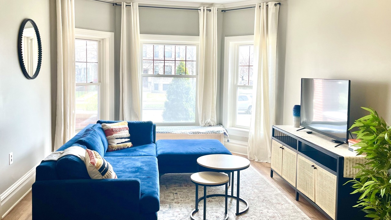 Photo of Livingroom in Oak Park