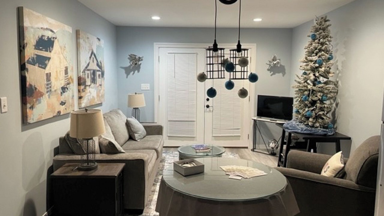 Photo of Livingroom in St. Clair County