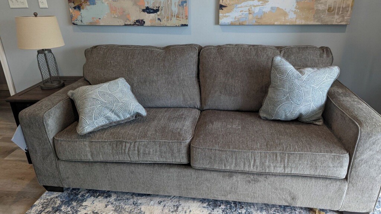 Photo of Livingroom in St. Clair County