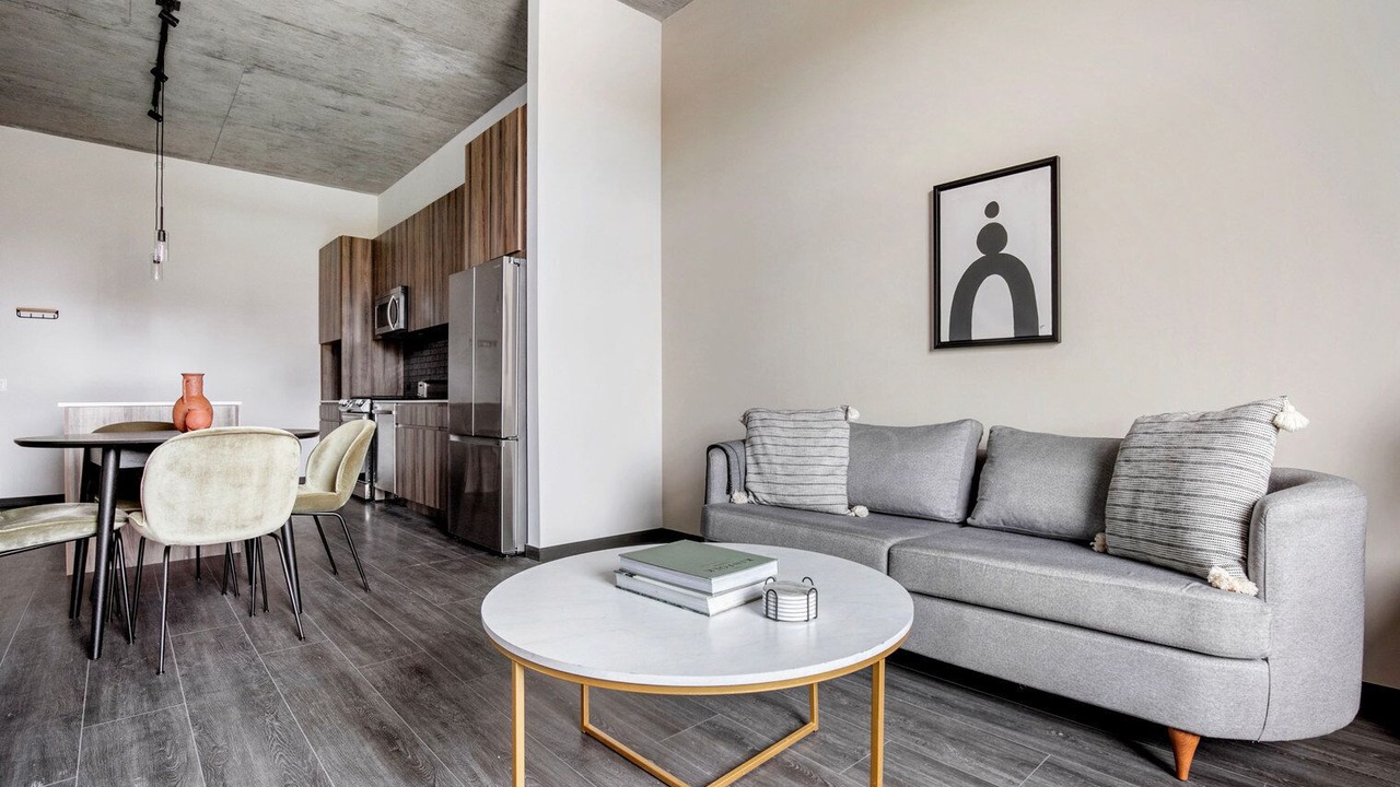 Photo of Livingroom in Near West Side