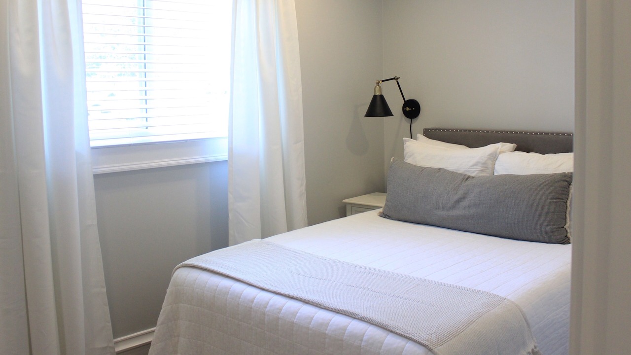 Photo of Bedroom in Effingham