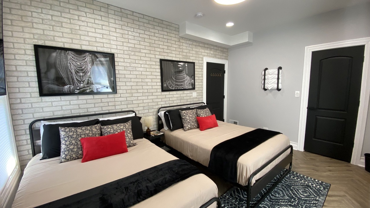 Photo of Bedroom in Beverly