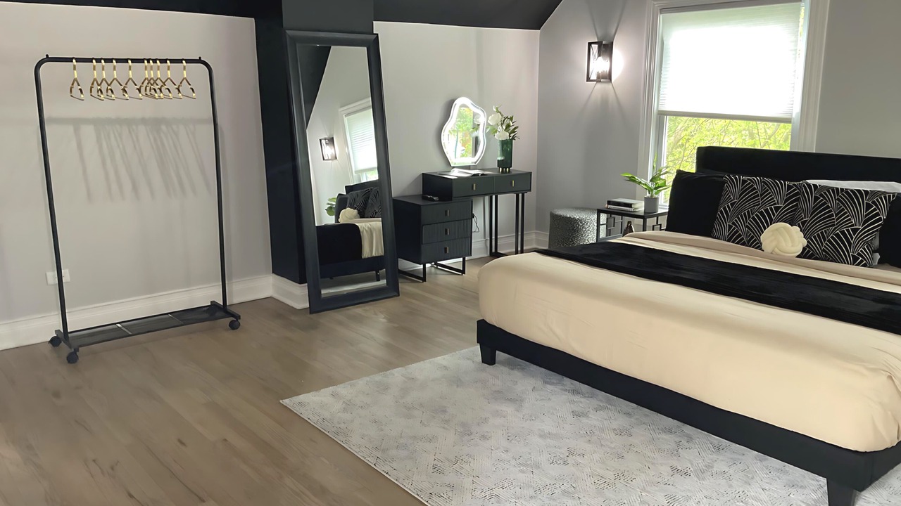 Photo of Bedroom in Beverly