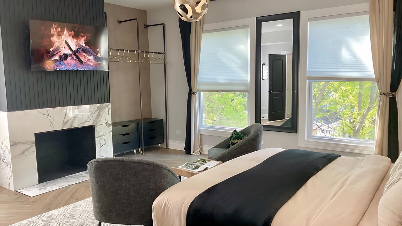 Photo of Bedroom in Beverly