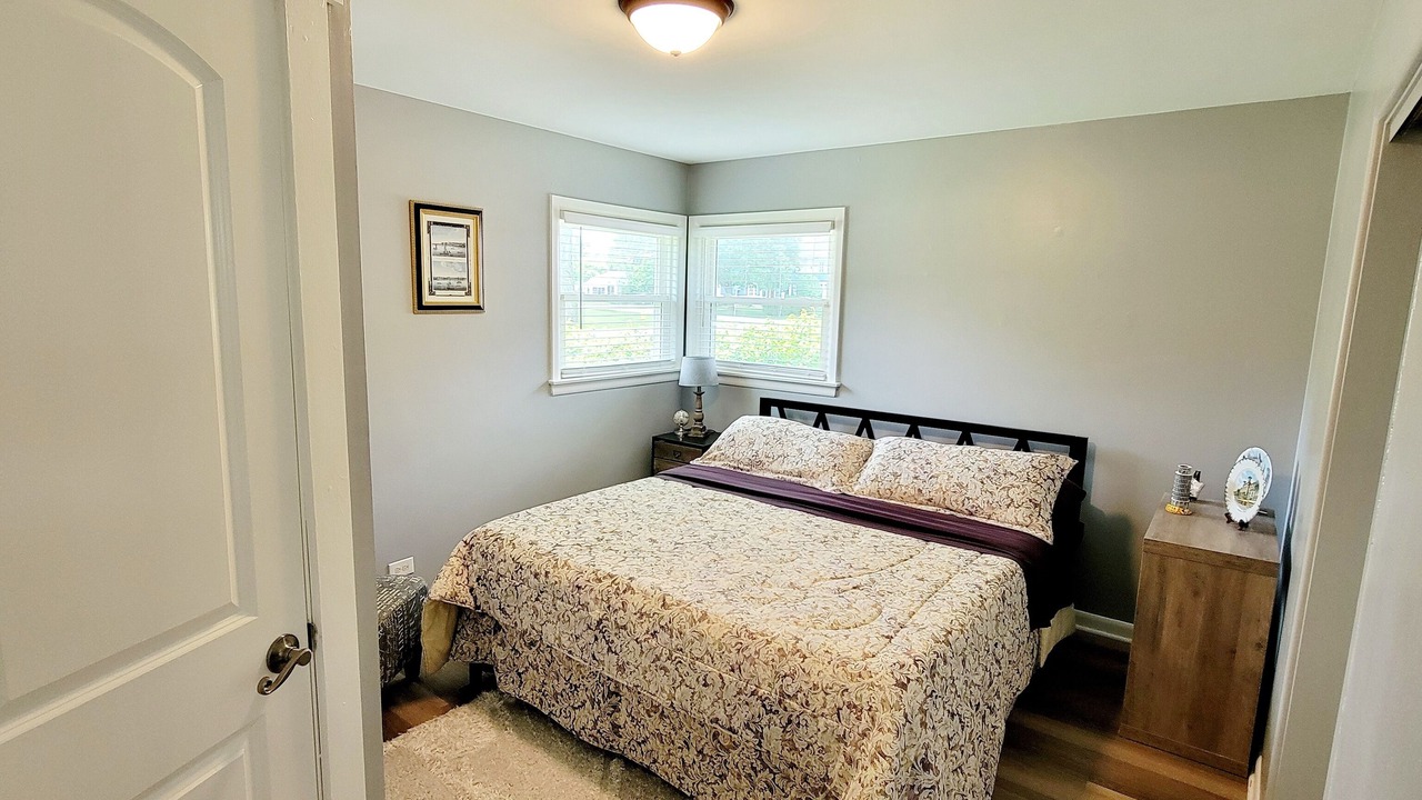 Photo of Bedroom in Glenview