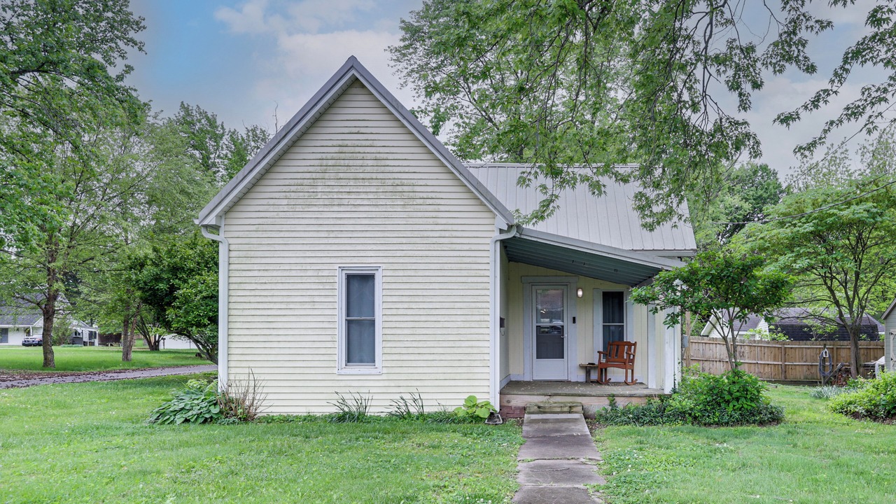 Photo of Outdoor in Carterville