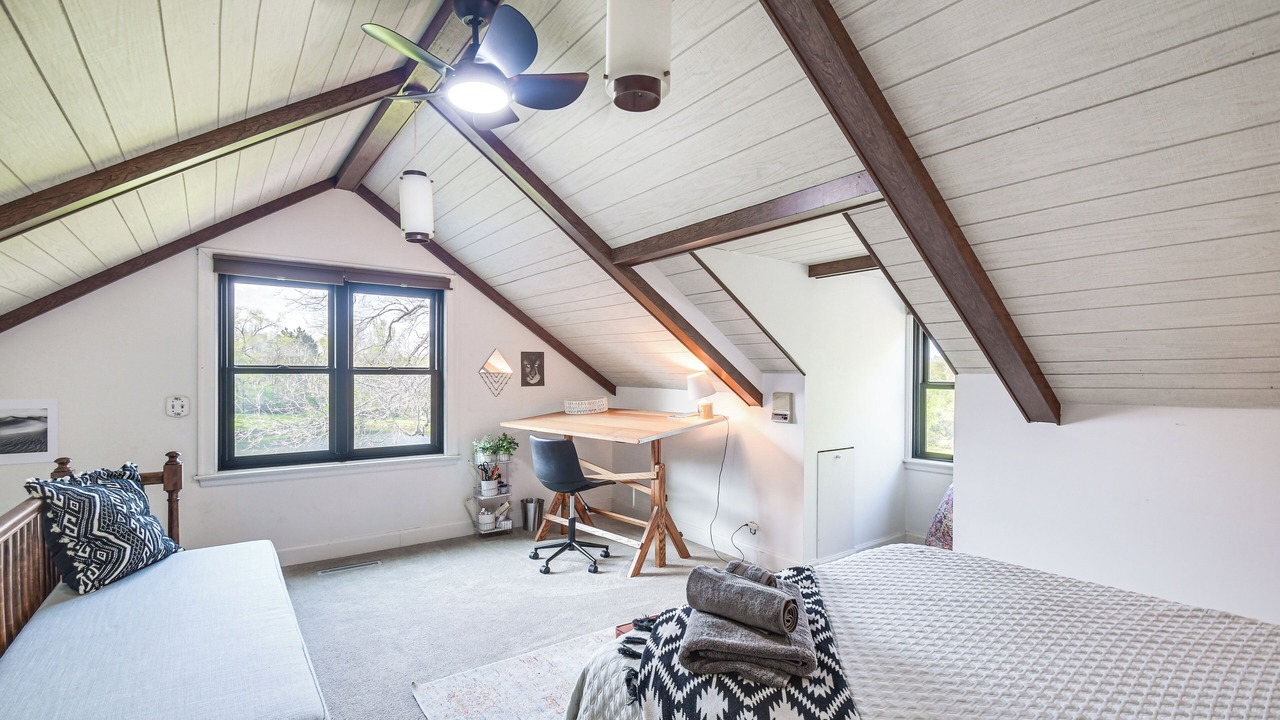 Photo of Bedroom in Knoxville