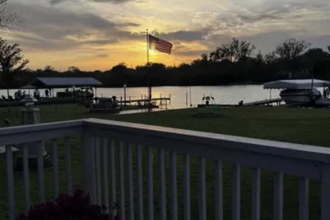 Photo of Outdoor in Fox River Grove
