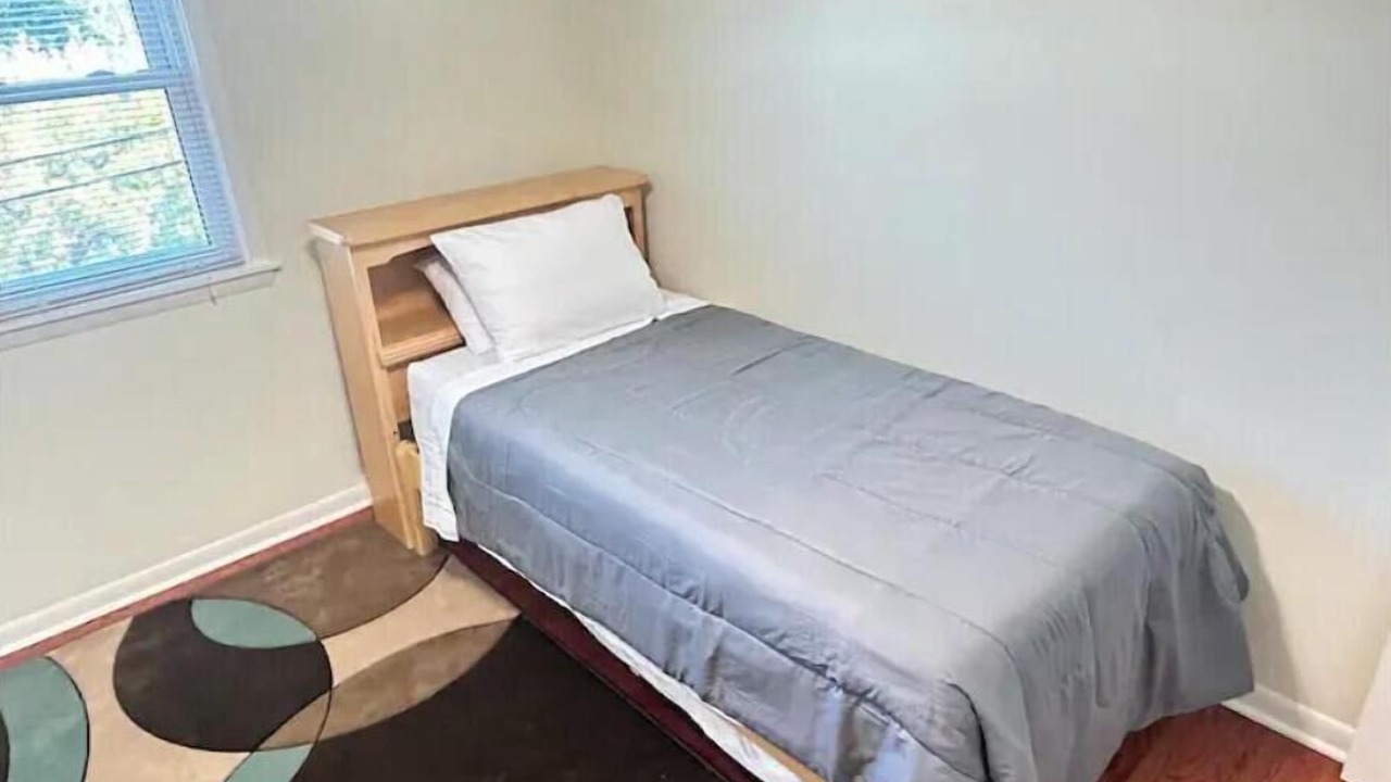 Photo of Bedroom in Arlington Heights