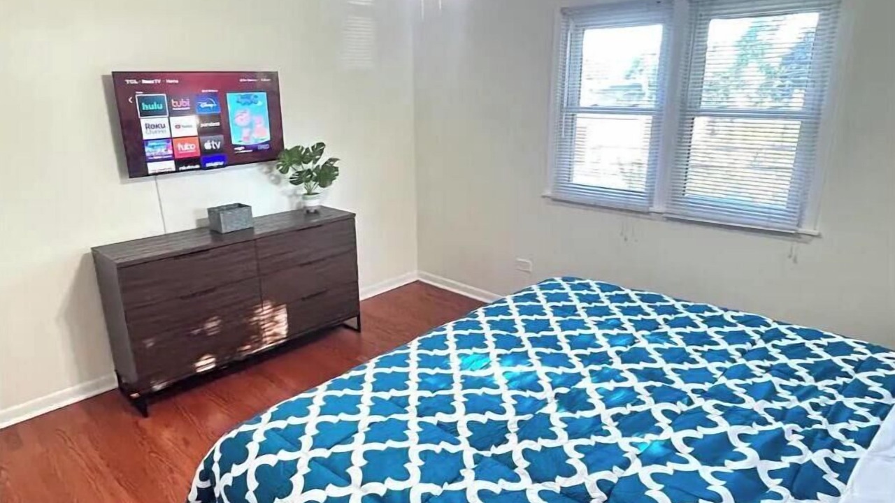 Photo of Bedroom in Arlington Heights