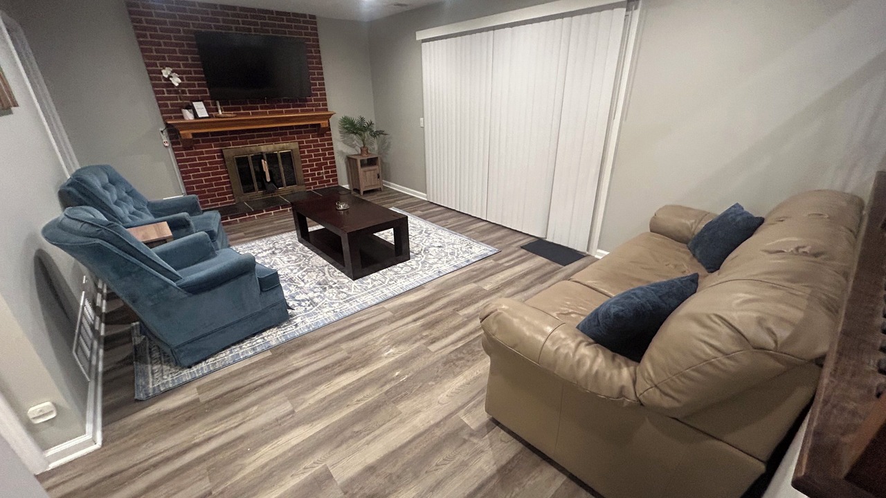 Photo of Livingroom in Streamwood