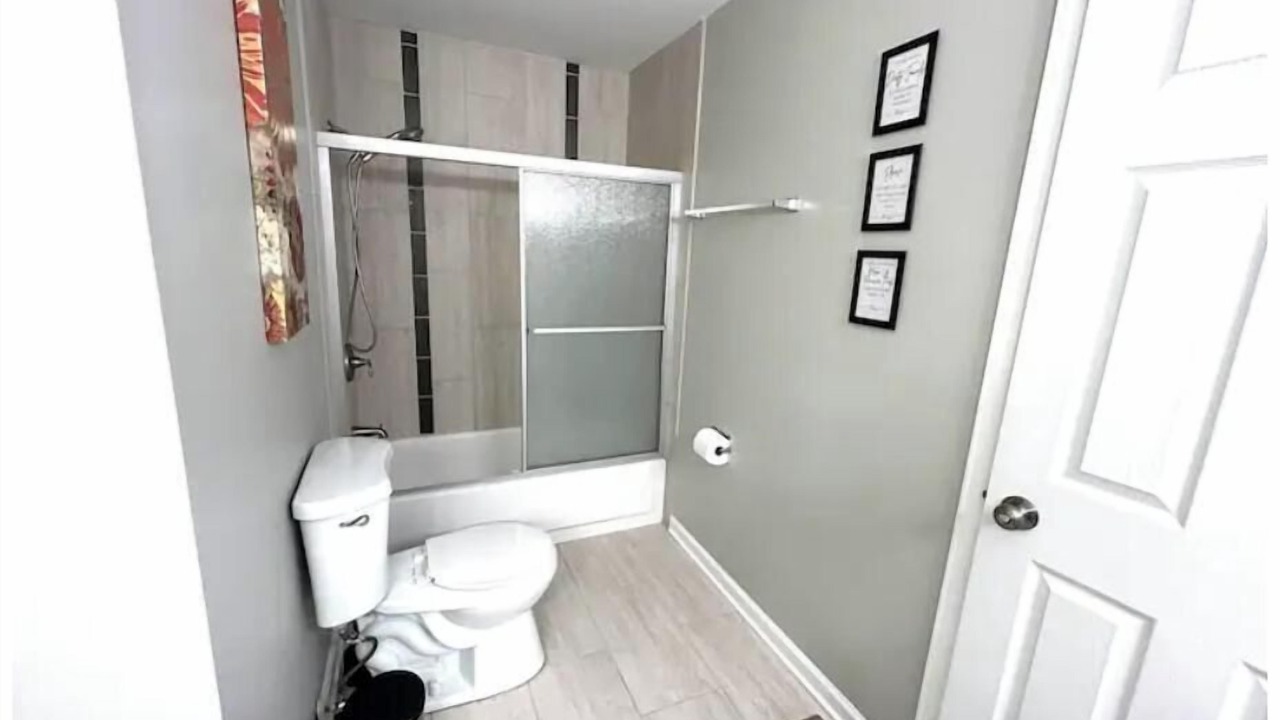 Photo of Bathroom in Streamwood