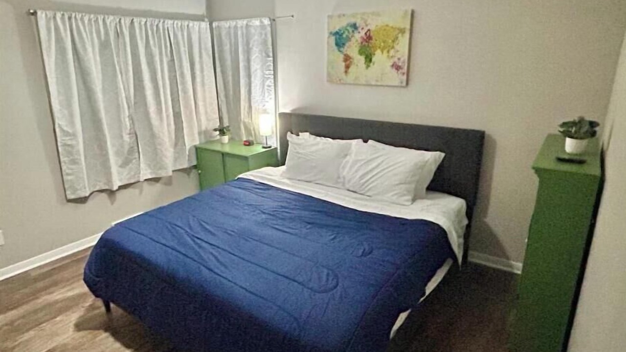 Photo of Bedroom in Fox Valley