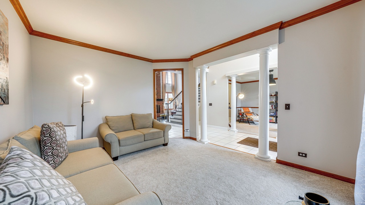 Photo of Livingroom in Fox Valley
