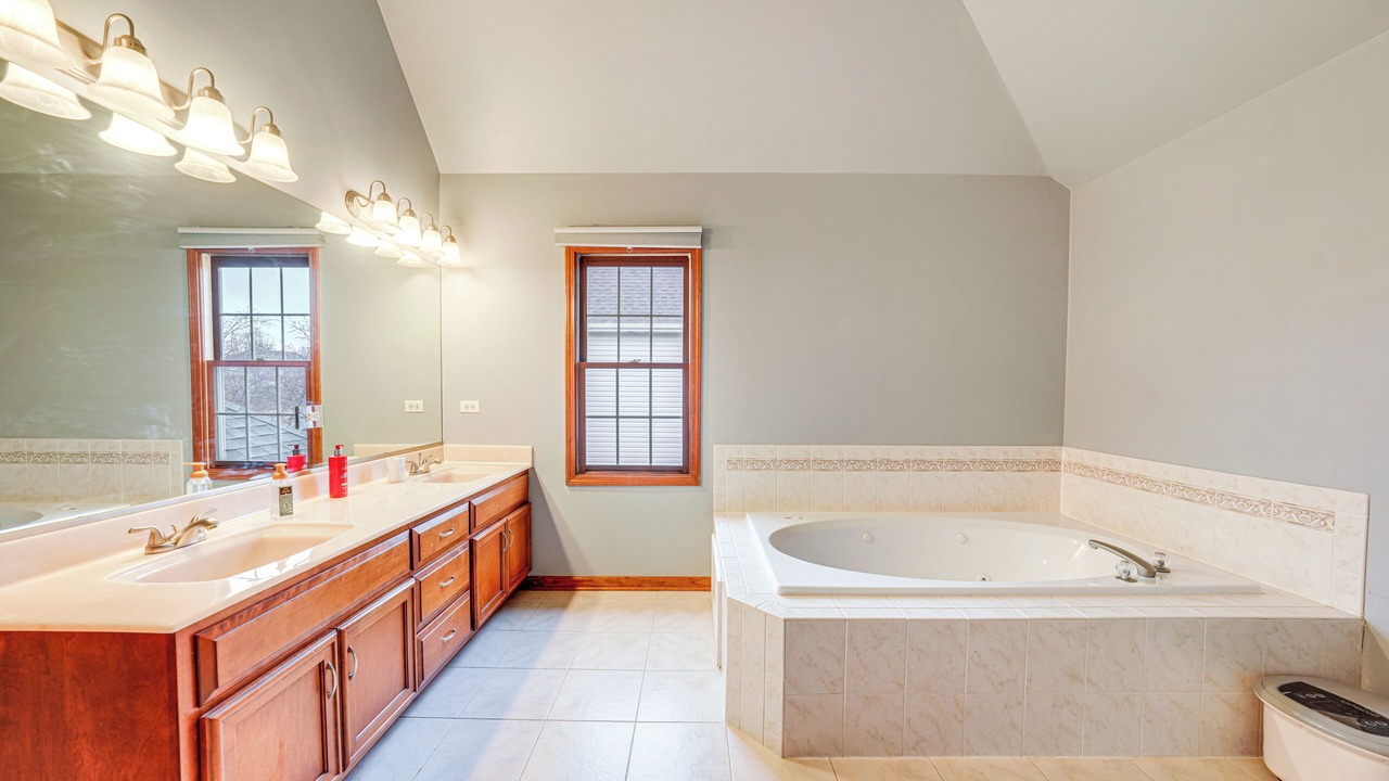 Photo of Bathroom in Fox Valley